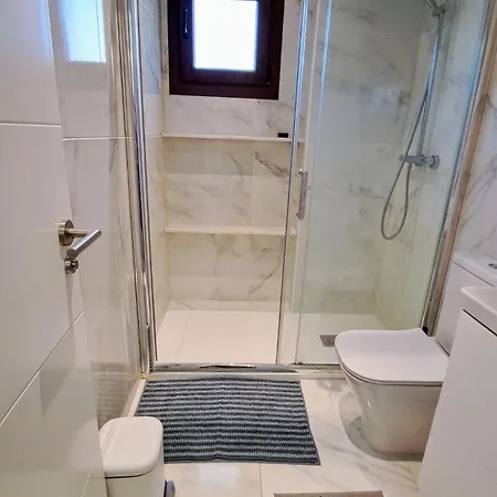 Happy Travel La Maestranza 5a Marbella