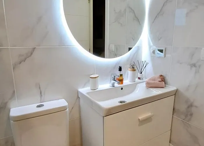 Happy Travel La Maestranza 5a Marbella