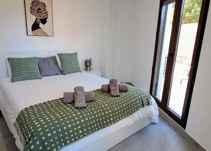 Happy Travel La Maestranza 5a Marbella