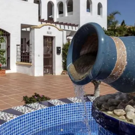 Happy Travel La Maestranza 5a Marbella