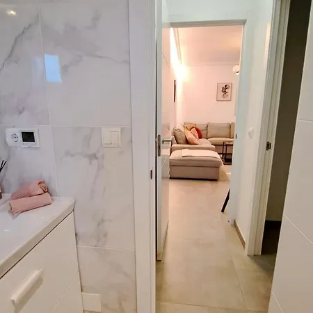 Happy Travel La Maestranza 5a * Marbella