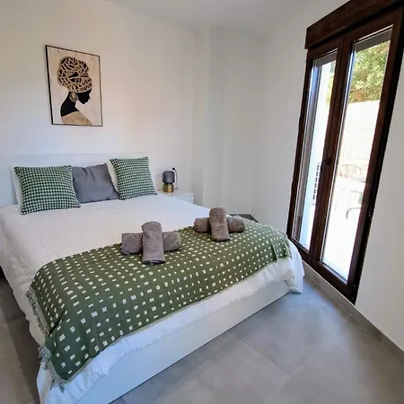 Happy Travel La Maestranza 5a Marbella