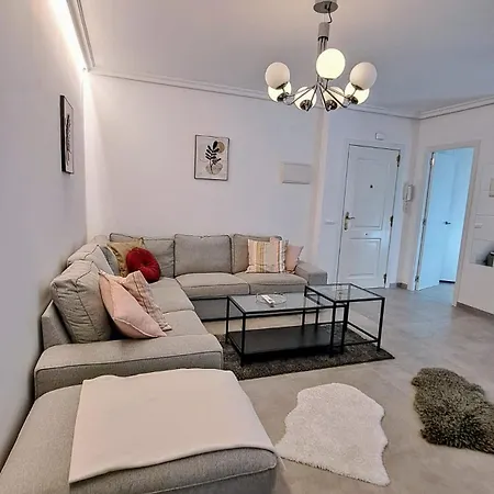 Happy Travel La Maestranza 5a Apartment