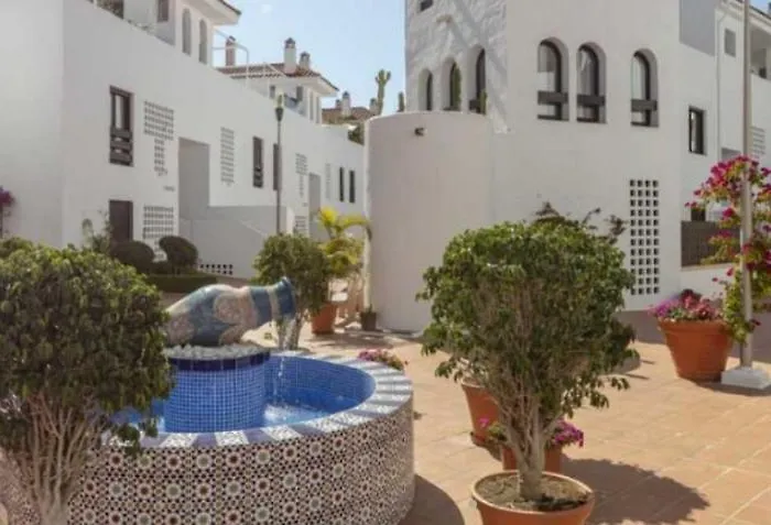Happy Travel La Maestranza 5a Apartment Marbella