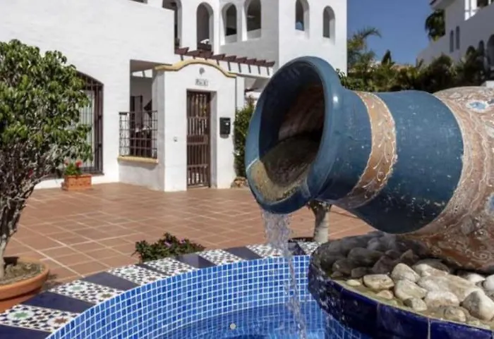 Happy Travel La Maestranza 5a ماربيا